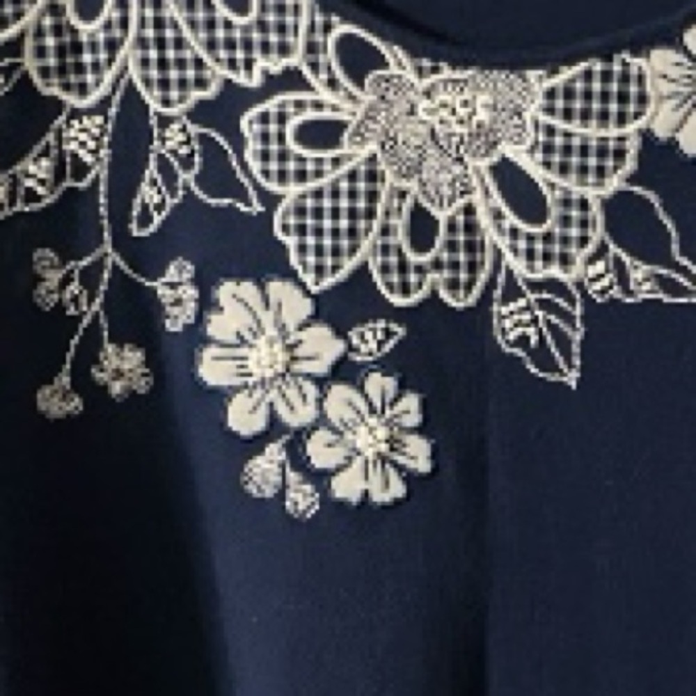 ALFRED DUNNER Top, NWOT, Heavily Embroidered, Embellished, Sz L, Floral - Picture 5 of 10